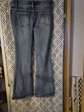 Women's Flared Jeans in Faded Blue Denim